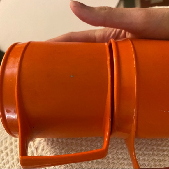 Vintage 60s Aladdin Industries stackable plastic insulated coffee mugs set - Picture 7 of 16